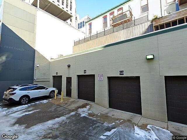 Front Row Condominiums photo 7