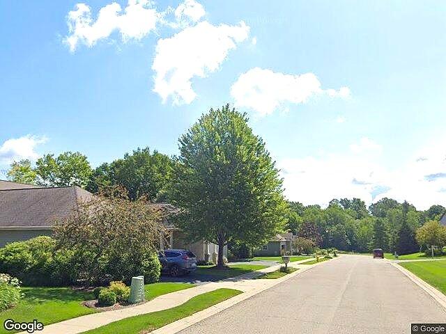 Ravines Condominiums photo 2