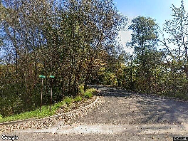 Creek Side Glen photo 5