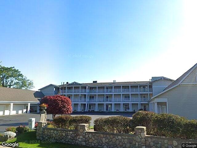 Harbor Club photo 2