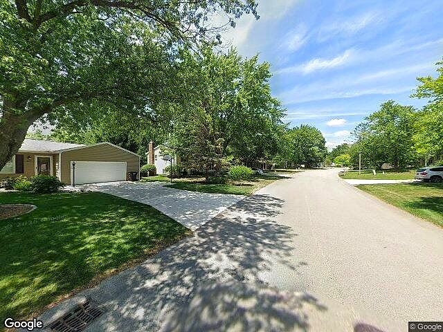 Brookside photo 6