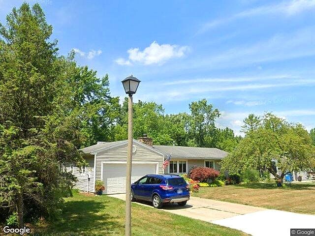 Brookside photo 7