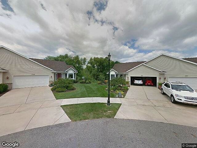Blakeslee Creek Condominiums photo 10