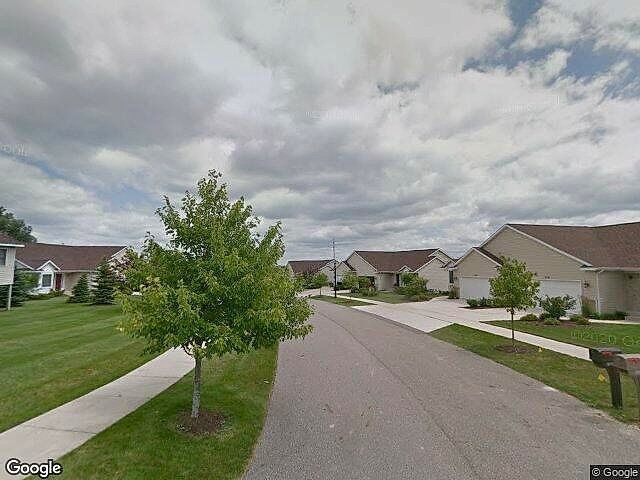 Blakeslee Creek Condominiums photo 7