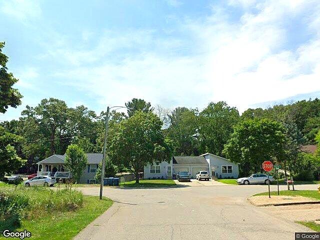 CHEROKEE DRIVE CONDO photo 2