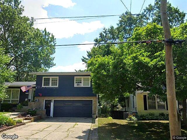 Albert-Realtors Hall St. Sub. Area photo 2