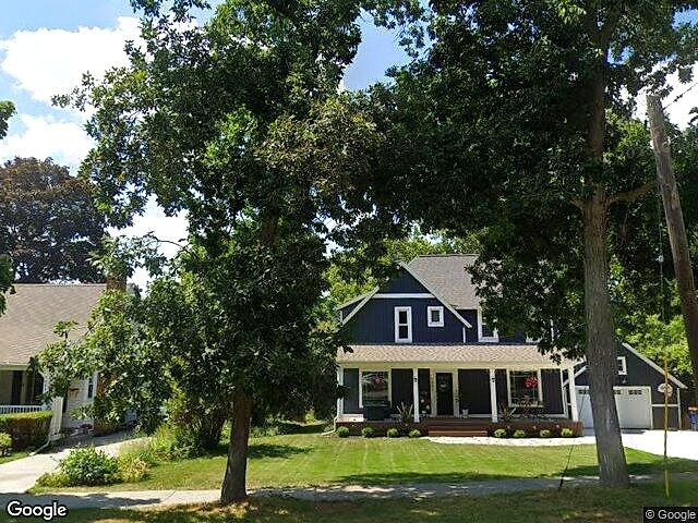 Albert-Realtors Hall St. Sub. Area photo 6