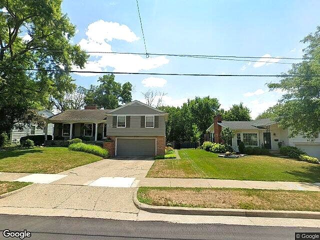 Albert-Realtors Hall St. Sub. Area photo 9