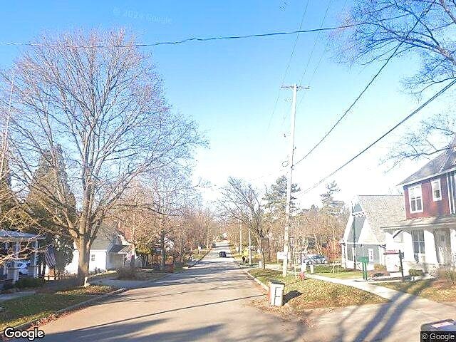 174 N Monroe Condominiums photo 4
