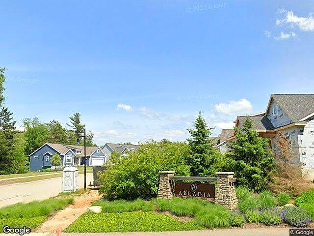 Arcadia Condominiums photo 3