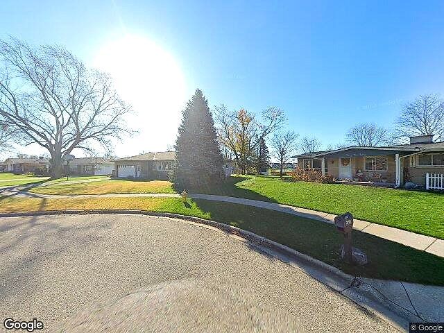 Elmwood Lake Condo photo 2