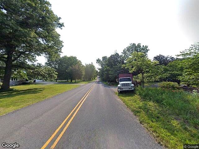 Crestwood Hills photo 13