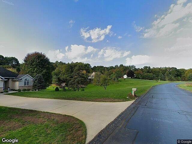 Castlewood Estates photo 5