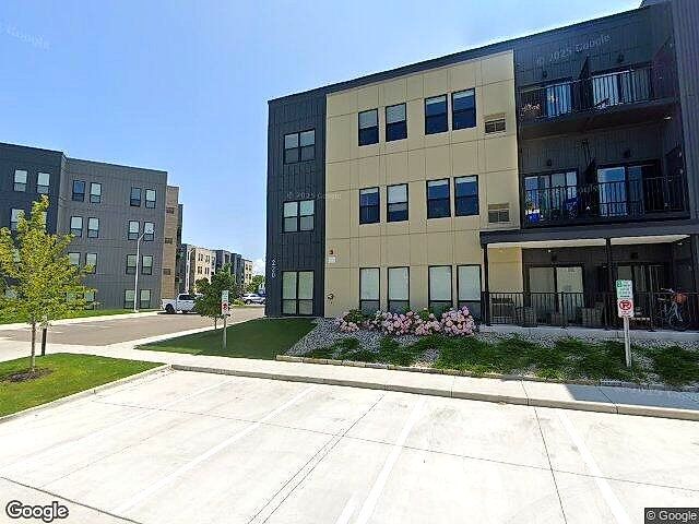 Harbourfront Condominiums photo 2