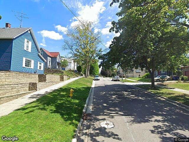 Hawkridge Estates Condominium photo 3