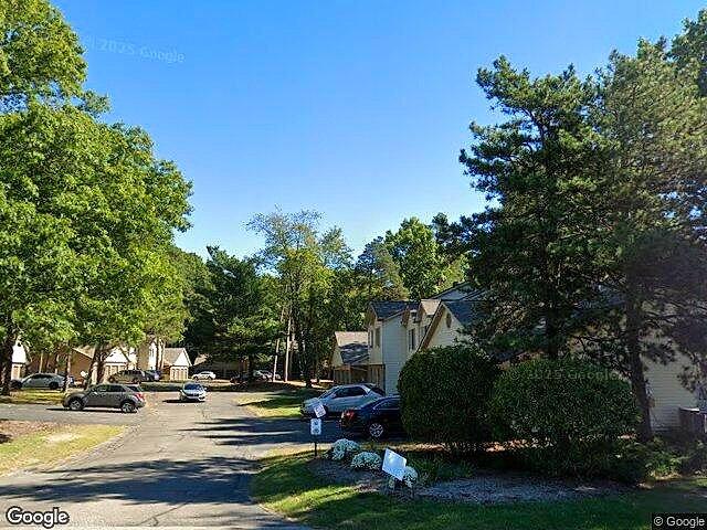 Amberwood Condominiums photo 3