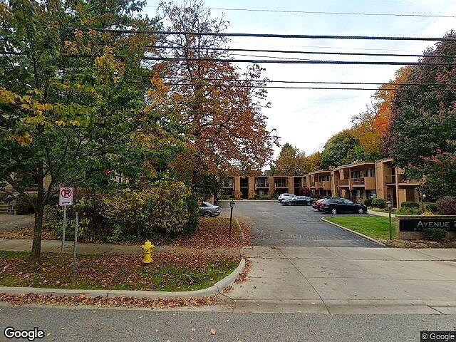 Waters Towers Condominiums photo 2