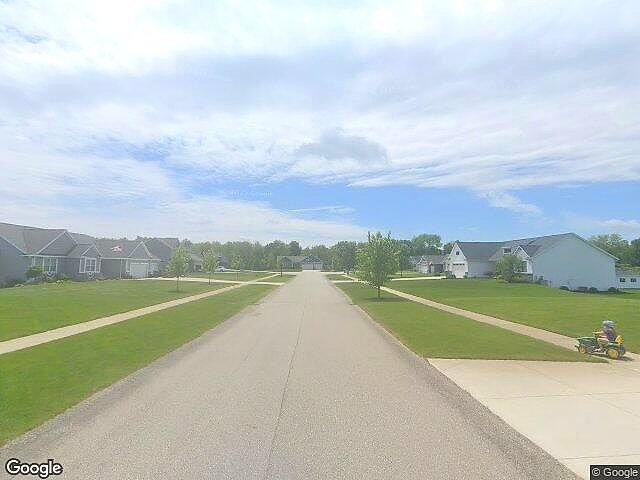 Fox Meadows North photo 2