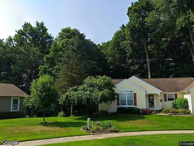 Scott Lake Woods photo 2