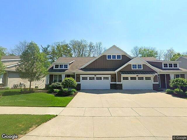 Hidden Ridge Condominiums photo 3