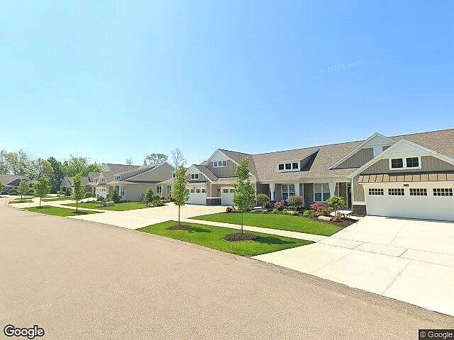 Hidden Ridge Condominiums photo 9