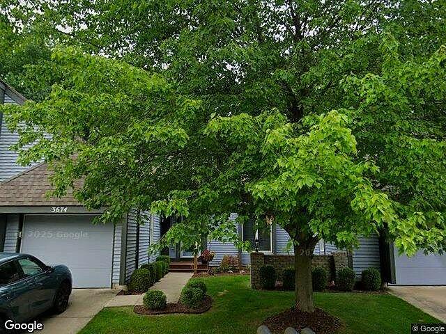 Cross Creek Condominiums photo 4