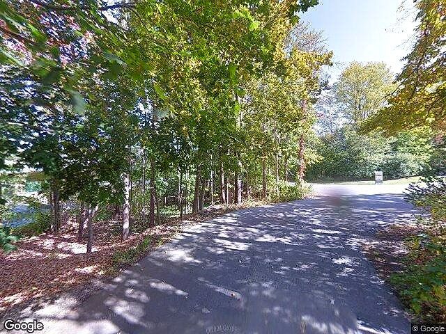 Evergreen Lake Office Park photo 11