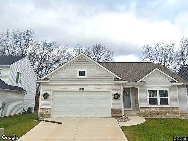 Bella Vista Bay Condominiums photo 3