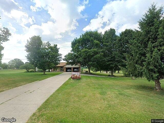 Carpet Rose Estates photo 2