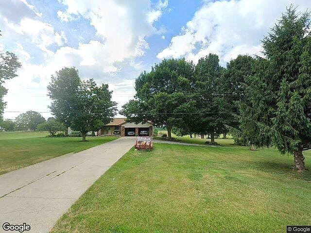 Carpet Rose Estates photo 5