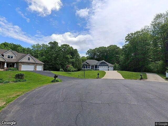 Arcadia Woods photo 2