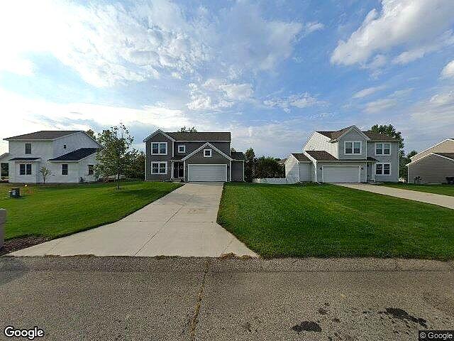 Brentwood Village Condominium photo 3