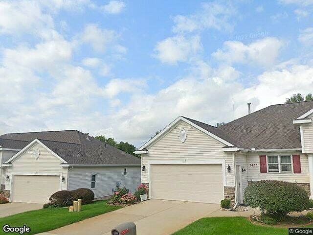 English Ridge Condominiums photo 6