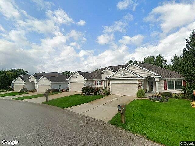 English Ridge Condominiums photo 9