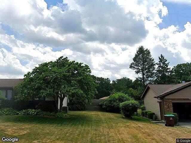 Emerald Lake Condominiums photo 2