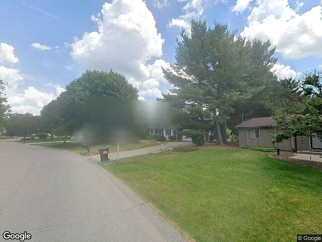 Emerald Lake Condominiums photo 4
