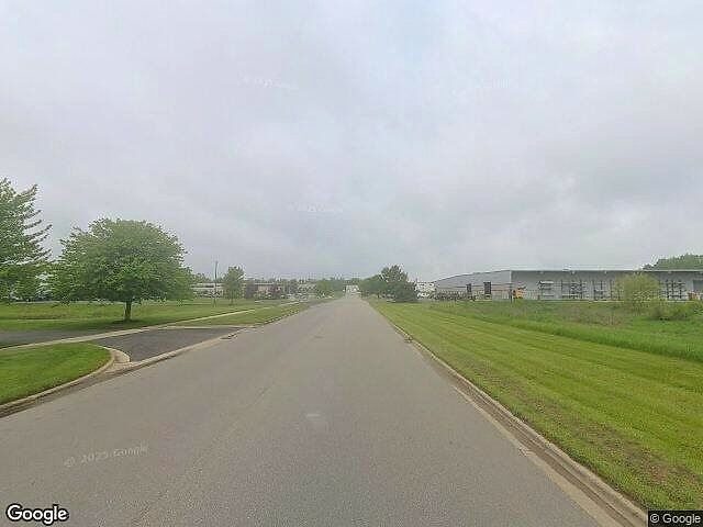 76th Street Industrial Center photo 11