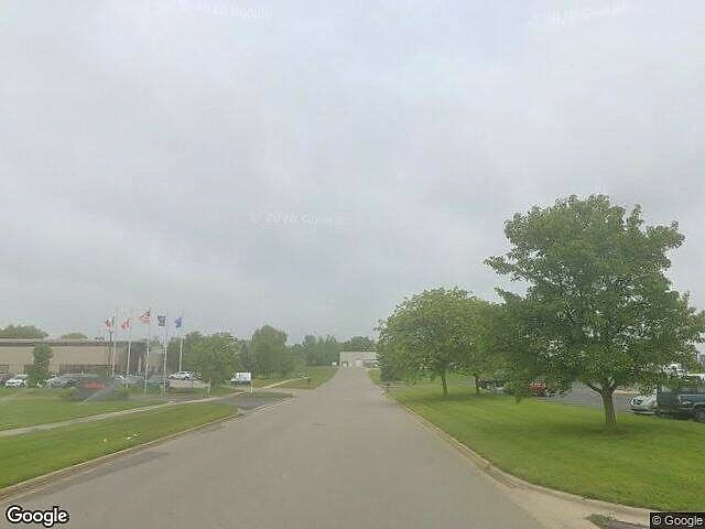 76th Street Industrial Center photo 2