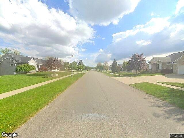 GLENEAGLE SHORES CONDOS photo 3