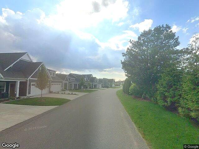 GLENEAGLE SHORES CONDOS photo 4