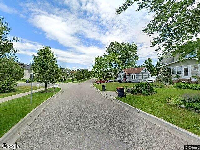 CARRIAGE HOMES AT SOUTHSHORE ON MACATAWA photo 2