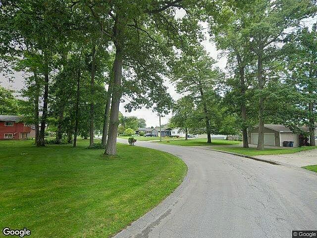 Bayou Meadows Condominiums photo 2