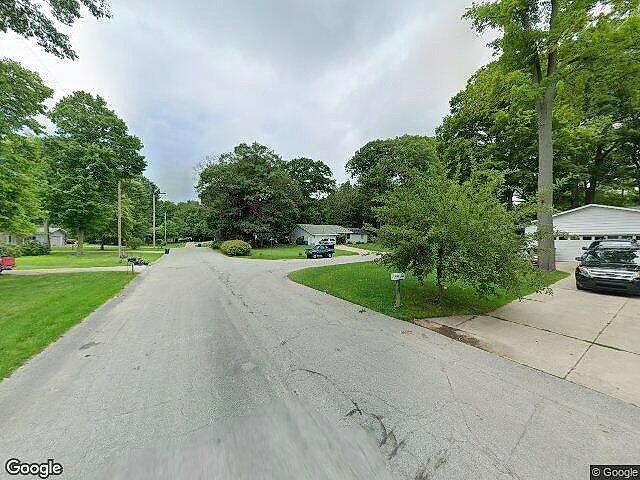 Bayou Meadows Condominiums photo 5