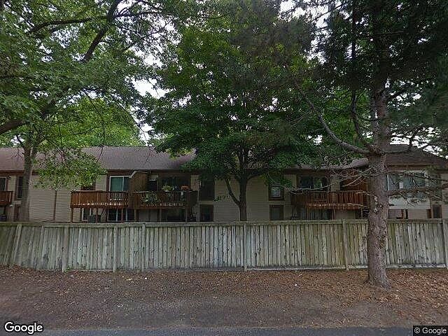 Chateau Ridge Condominiums photo 6