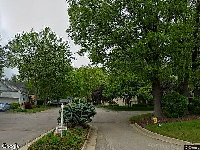 Chateau Ridge Condominiums photo 9