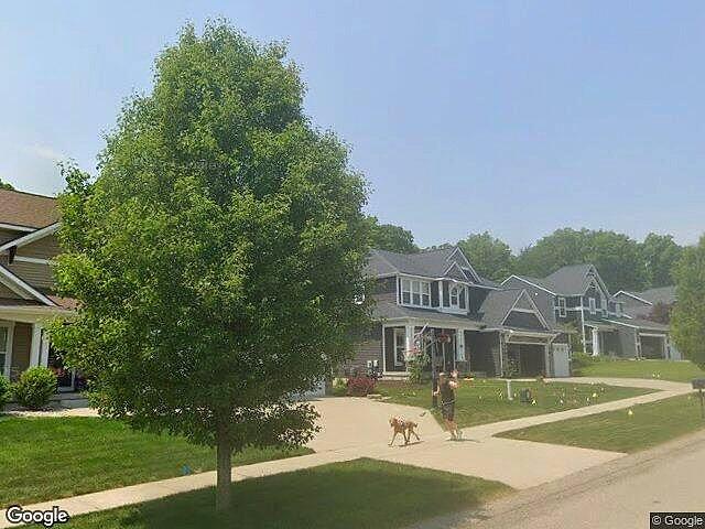 Brayridge Condominiums at Lowing Woods photo 4