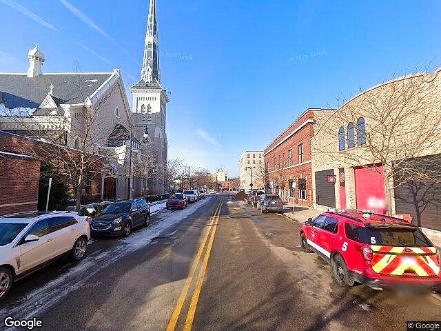 Firestone Condominium photo 3