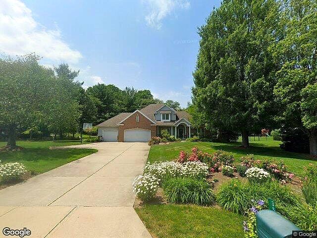 Apple Hills East photo 2