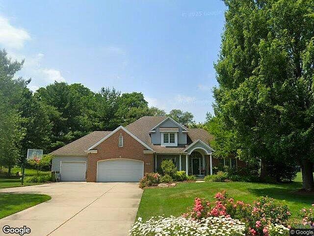 Apple Hills East photo 3