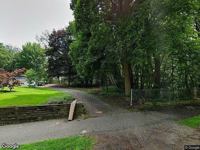 Arthur Court Condominiums photo 4